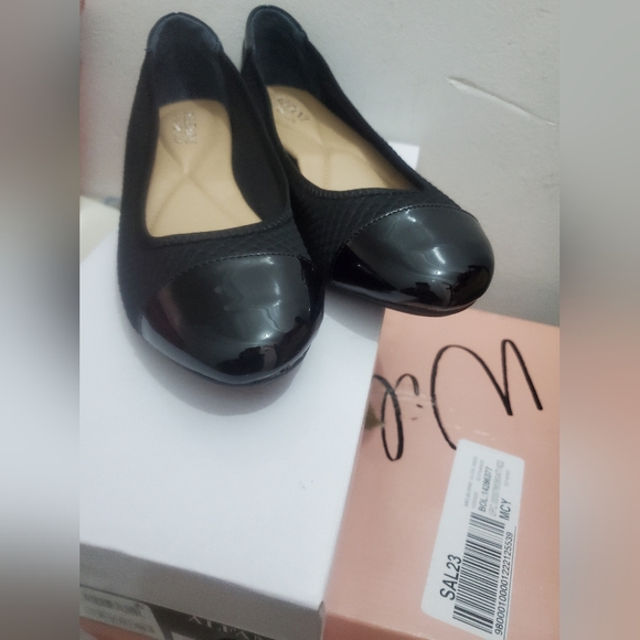 Alfani Women's Step 'N Flex Tavii Flats, - Picture 4 of 5